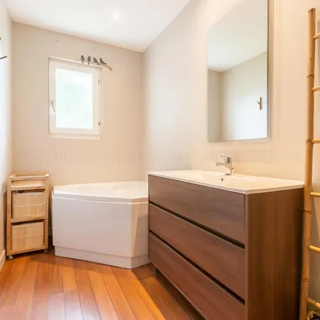 Ferienhaus Maison Spacieuse Pour 8 Au Bois-plage-en-re Avec Jardin - Fr-1-835-13 *